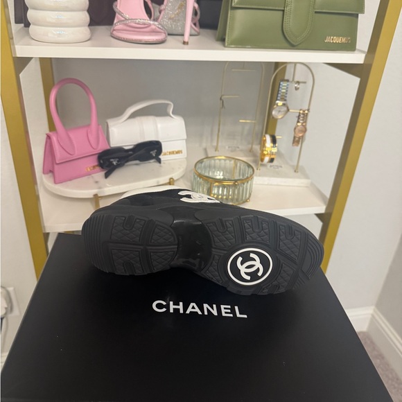 CHANEL Sport Runner Sneakers - Picture 2 of 4